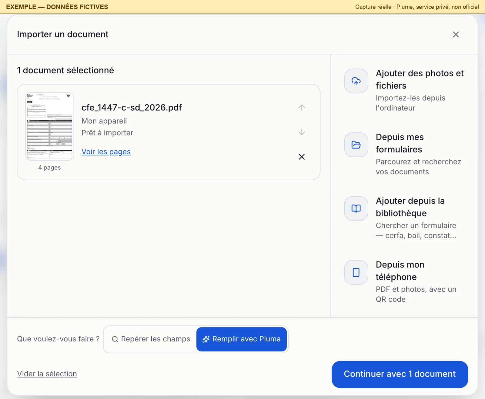 Fenêtre « Importer un document » de Plume : le fichier cfe_1447-c-sd_2026.pdf, 4 pages, venant de l'appareil, est prêt à importer. À droite, les autres sources possibles (photos et fichiers, mes formulaires, la bibliothèque, le téléphone) ; en bas, « Remplir avec Pluma » est choisi et le bouton « Continuer avec 1 document » est actif.